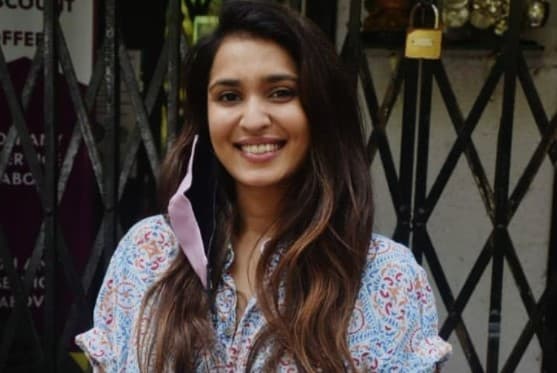 Exclusive : अनुष्का शर्मा को एक्टिंग करते देख आप प्रेरित होते ही हैं- जाह्नवी धनराजगिर