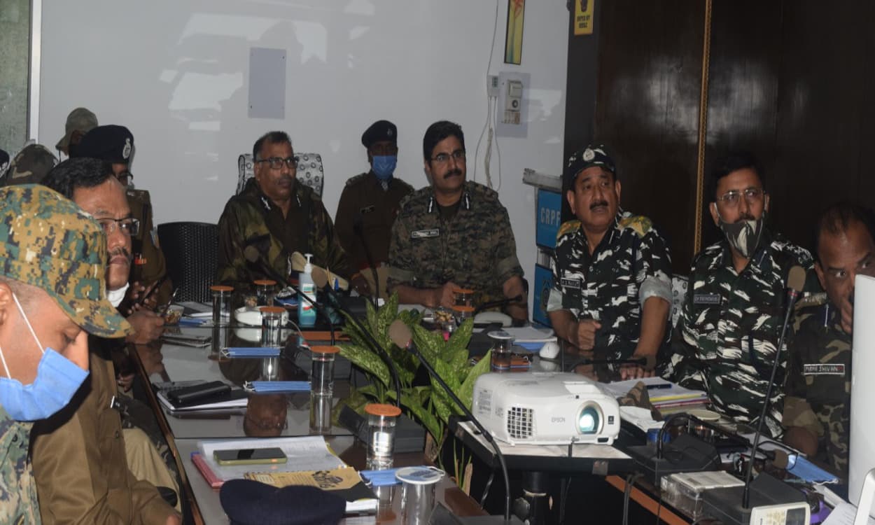 झारखंड DGP ने मिनी लॉकडाउन के दौरान लॉ एंड ऑर्डर चुस्त-दुरुस्त रखने का दिया निर्देश, पुलिस अफसरों को दिये कई सुझाव