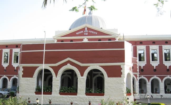 बरहरवा टेंडर मामले में हाईकोर्ट की टिप्पणी- पुलिस ने नहीं की ठीक से जांच, केस CBI को सौंपने योग्य