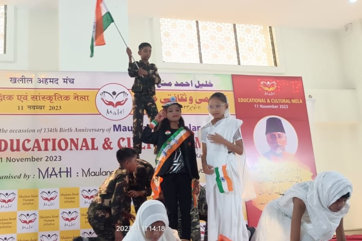धनबाद 20 सूत्री कार्यक्रम कार्यान्वयन समिति के सदस्यों ने दिया इस्तीफा, बोले- जिले में अफसरशाही हावी है