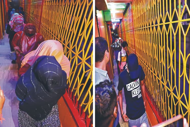 जमशेदपुर के होटल सुविधा में छापा, आपत्तिजनक स्थिति में पकड़ाए कई युवक-युवतियां