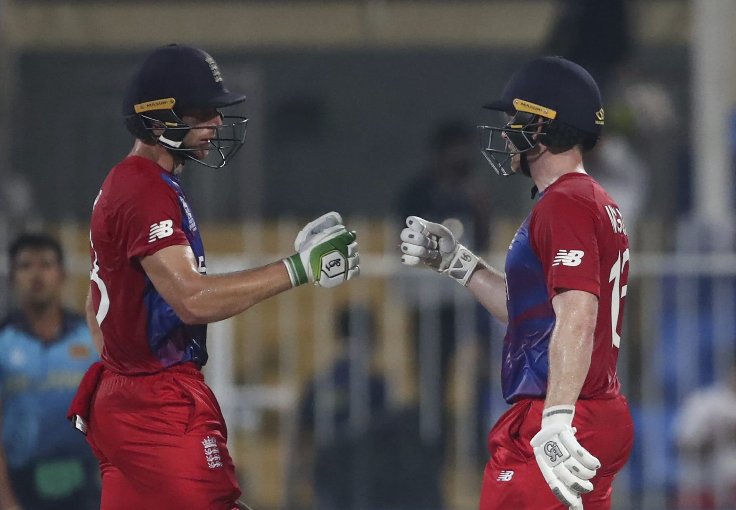 ENG vs SL T20 WC: जोस बटलर ने टी20 वर्ल्ड कप 2021 का जमाया पहला शतक, चौकों-छक्कों की कर दी बरसात