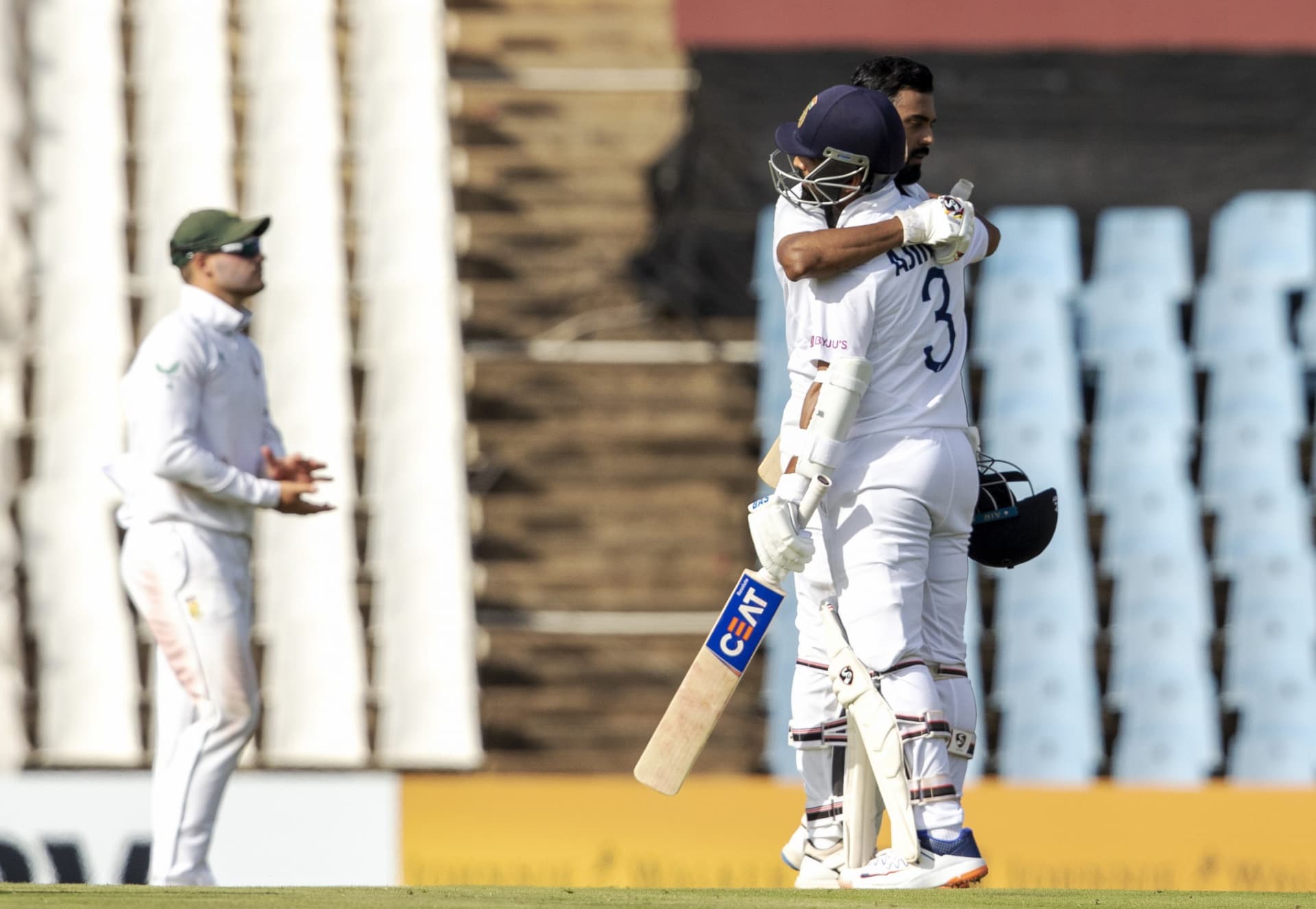 India vs South Africa: केएल राहुल के पास सचिन तेंदुलकर और विराट कोहली का रिकॉर्ड तोड़ने का मौका India vs South Africa: केएल राहुल के पास सचिन तेंदुलकर और विराट कोहली का रिकॉर्ड तोड़ने का मौका