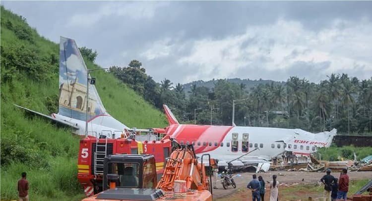 केरल विमान हादसे की भावुक कहानियां : कोई बनने वाला था दूल्हा, तो किसी के घर गुंजने वाली थी किलकारियां...