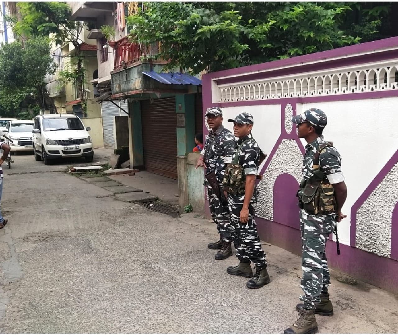 कोयला तस्करी मामले में ममता बनर्जी के मंत्री मलय घटक के 6 ठिकानों पर CBI का छापा, 2020 में दर्ज की थी FIR