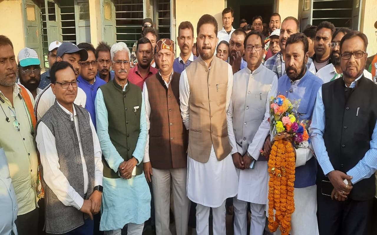 रामगढ़ विधानसभा उपचुनाव 2023: एनडीए पर बरसे विधायक अनूप सिंह, बोले-यूपीए प्रत्याशी बजरंग महतो को विजयी बनाएं