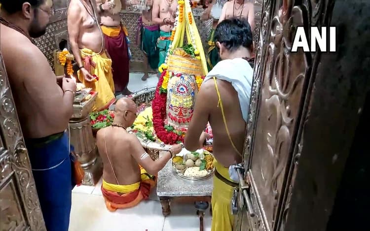 Zomato AD Controversy: 'महाकाल की थाली', वाले जोमैटो के विज्ञापन पर बवाल, कंपनी पर FIR की मांग