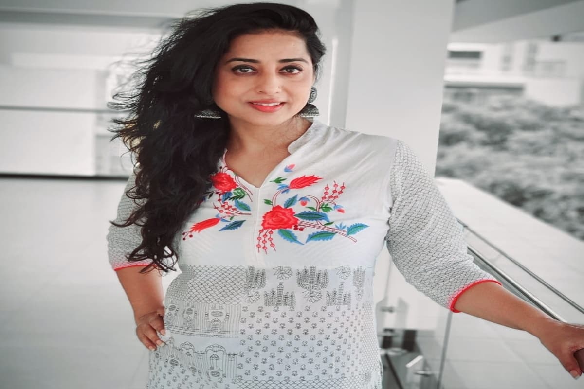 Mahie Gill Marriage: 'देव डी' फेम माही गिल ने इस शख्स संग रचाई गुपचुप शादी, जानें कौन हैं एक्ट्रेस का पति