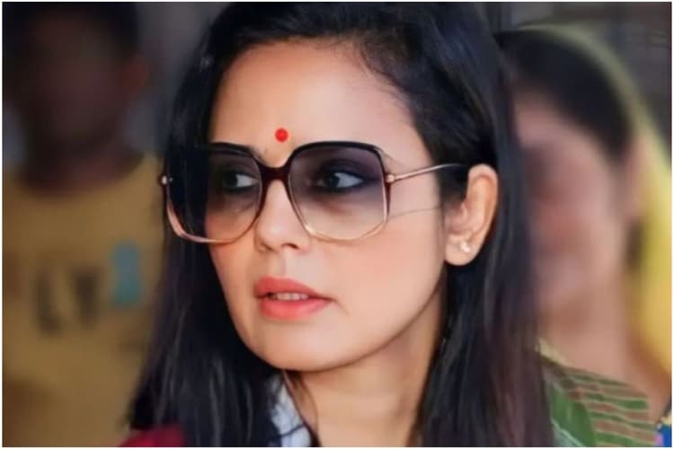 टीएमसी सांसद महुआ मोइत्रा ने ट्वीटर पर लिखा- मोदी व अडानी डरे हुए हैं इसलिए एथिक्स कमेटी की बैठक की गई स्थगित