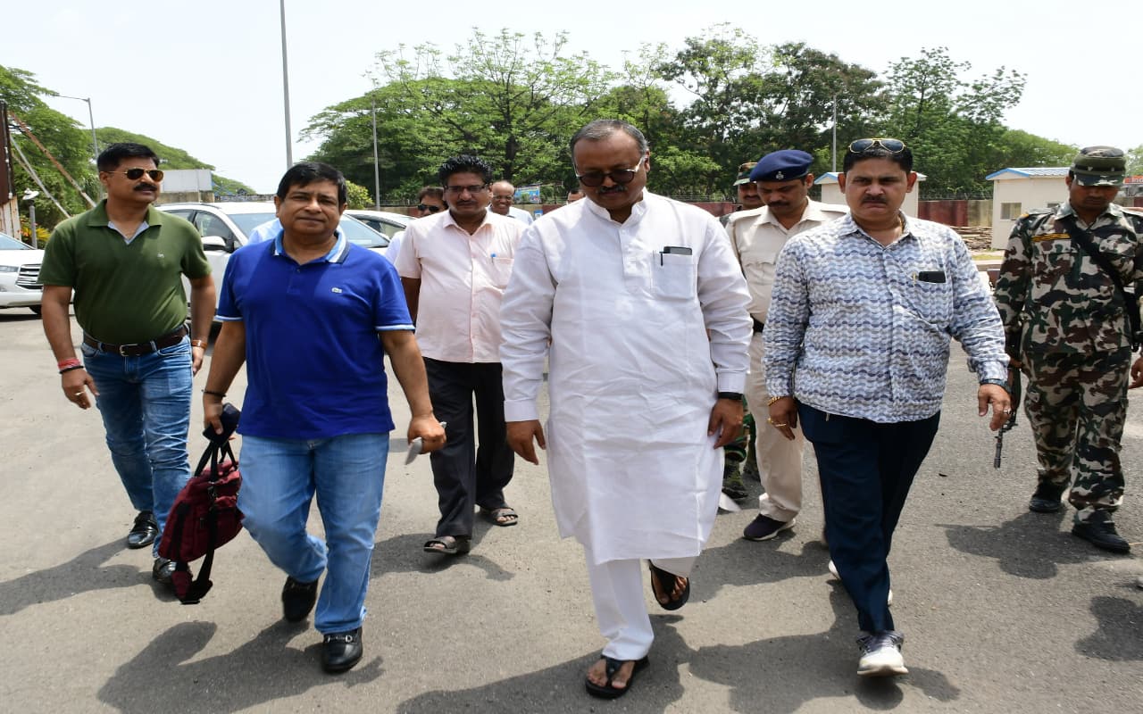 झारखंड : बोकारो एयरपोर्ट से इसी साल शुरू होगी उड़ान सेवा, AAI के उच्चस्तरीय टीम ने किया निरीक्षण