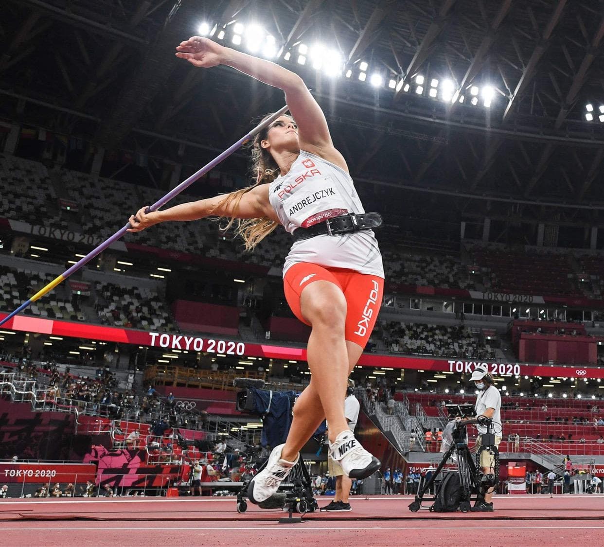 ट्यूमर को मात देकर खिलाड़ी ने Olympic में जीता सिल्वर, अब बच्चे की जान बचाने के लिए बेच दिया मेडल