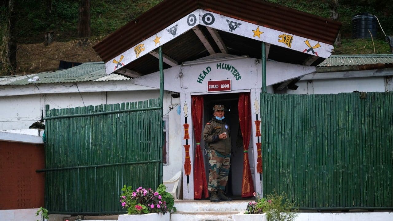 मणिपुर हिंसा में असम राइफल्स से जुड़े मामले में सेना का बड़ा बयान, जानें क्या है पूरा मामला?