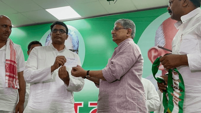 जदयू में शामिल हुए राजद अध्यक्ष जगदानंद सिंह के बेटे अजीत सिंह, बोले- राजद कार्यकर्ताओं का कब्रगाह