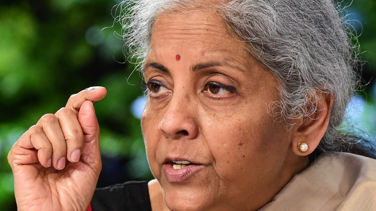 Forbes 100 Most Powerful Women: निर्मला सीतारमण, Nykaa की सीईओ फाल्गुनी नायर Forbes की लिस्ट में