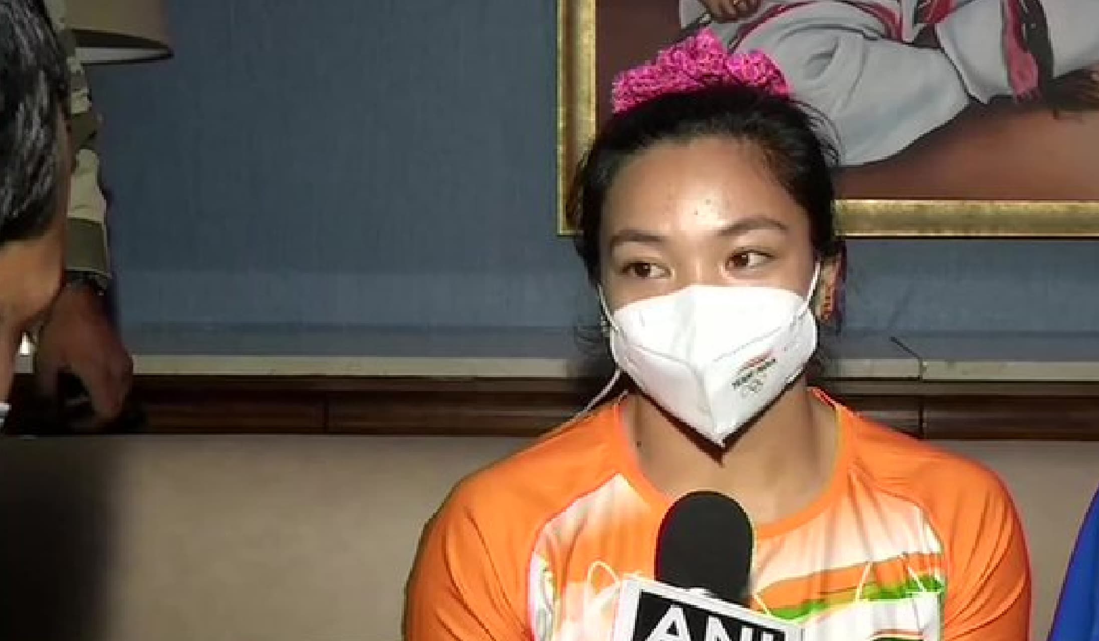 Tokyo Olympics 2020 : मीराबाई चानू बनेंगी ASP, भारत लौटने पर 'सिल्वर गर्ल' का भव्य स्वागत