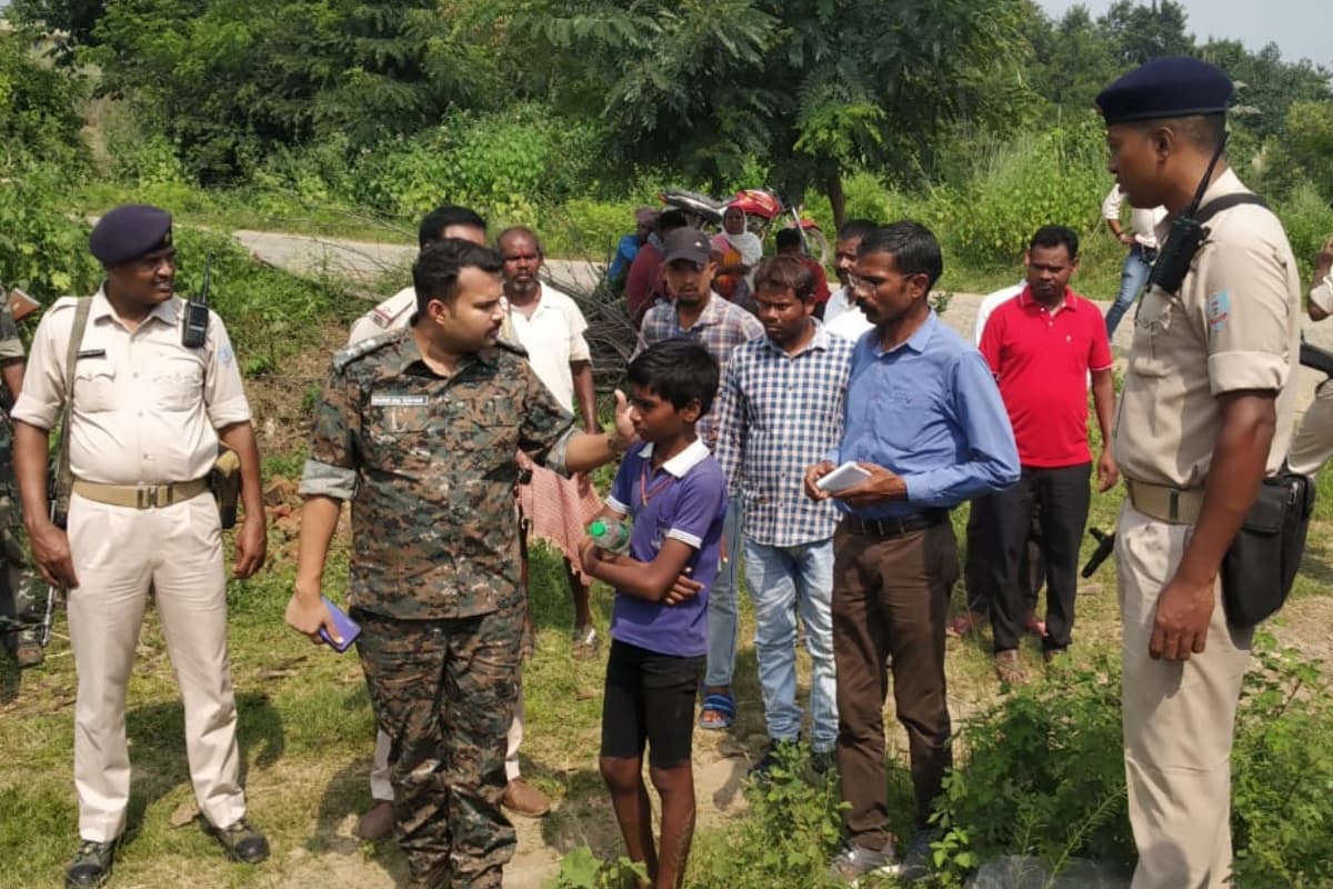 रांची: ओरमांझी में ट्रिपल मर्डर, मामूली विवाद में दोनों पत्नियों समेत पति को मार डाला, पांच आरोपियों से पूछताछ