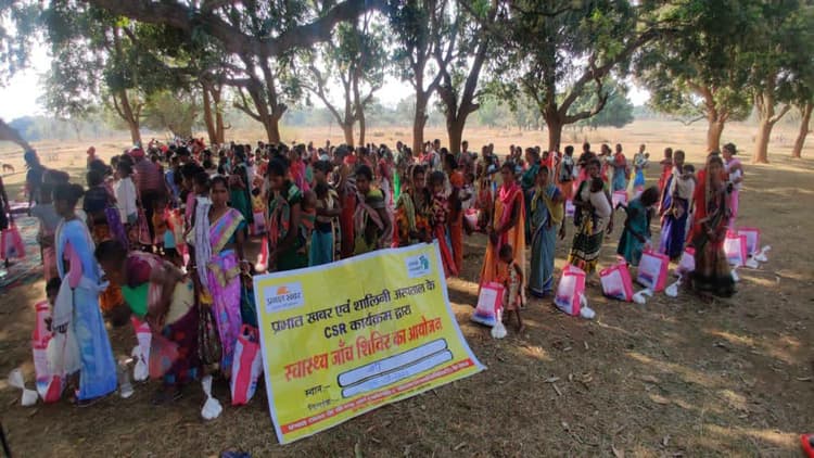 झारखंड से कुपोषण खत्म करने को लेकर स्वास्थ्य जांच शिविर का आयोजन, 150 गर्भवती महिलाएं हुई शामिल, किया जागरूक