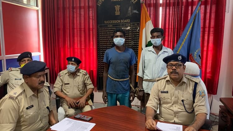 पाकुड़ के फुलपहाड़ी गांव में आम तोड़ने को लेकर चली गोली, पुलिस जवान समेत 2 की हुई मौत