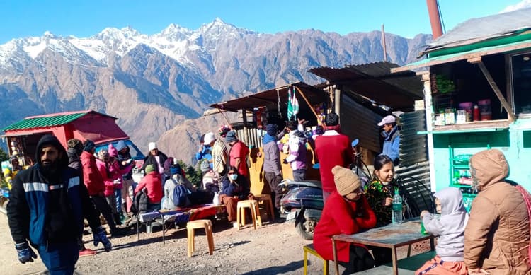 Uttarakhand News : क्रिसमस व नये साल का जश्न मनाने उत्तराखंड जा रहे हैं तो पढ़ें ये खास खबर