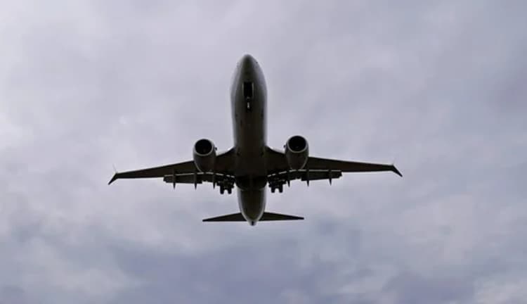 साइबेरिया से लापता हुए विमान का चल गया पता, प्लेन में सवार चालक दल के सदस्य समेत सभी 19 सवारी सुरक्षित