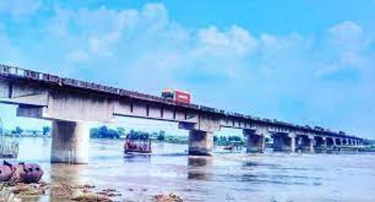 जल्द ही शुरू होगा अधूरे पड़े नये डुमरिया सेतु का निर्माण, टेंडर से पूर्व NHAI तलाश रहा हर विकल्प
