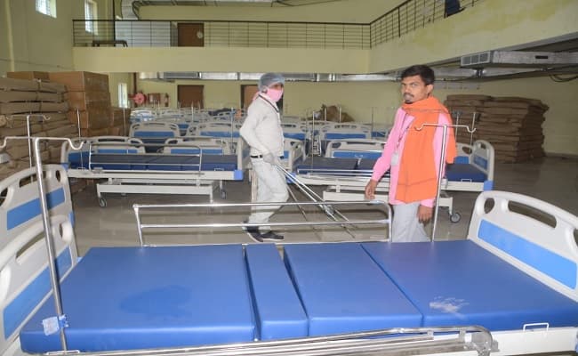 राज्य भर में बढ़ायी गयी बेडों की संख्या, अब 3240 एक्टिव केस हैं और बेड हो गये 11064