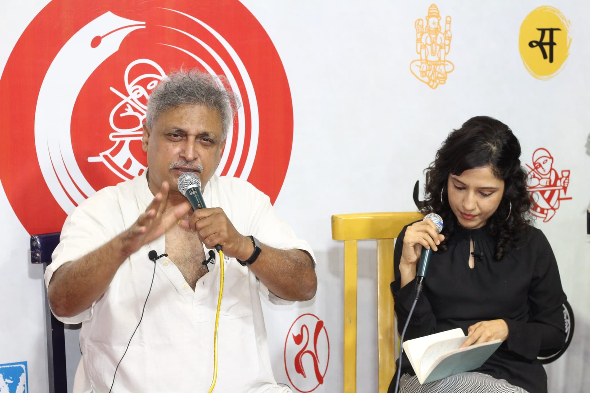 World Book Fair 2023 में पीयूष मिश्रा के आत्मकथात्मक उपन्यास पर हुई बातचीत, ‘किंगमेकर्स’ का लोकार्पण हुआ World Book Fair 2023 में पीयूष मिश्रा के आत्मकथात्मक उपन्यास पर हुई बातचीत, ‘किंगमेकर्स’ का लोकार्पण हुआ