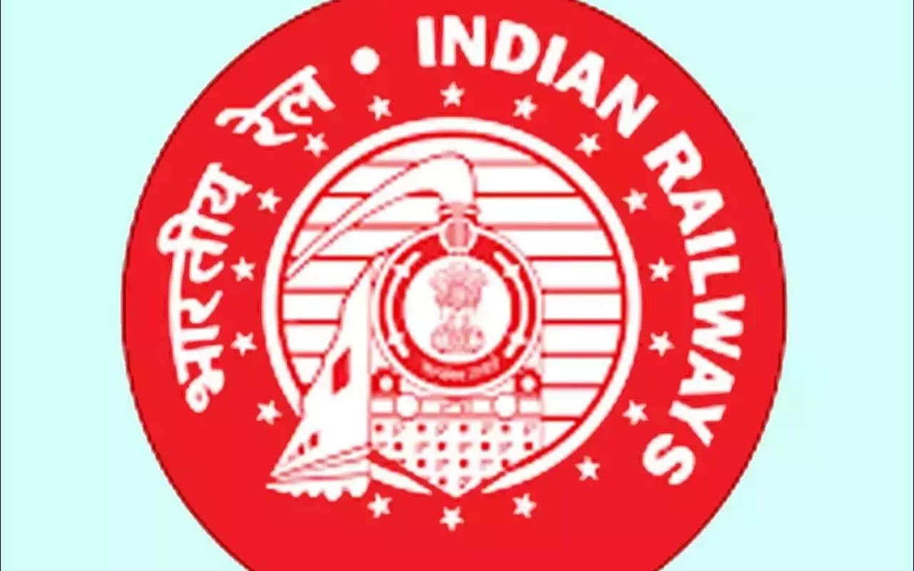 RRB Group D भर्ती में कितनी मिलेगी सैलरी? 7th CPC के तहत इतना वेतन देगा रेलवे, जानें