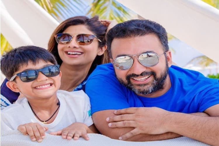 Raj Kundra की गिरफ्तारी के बाद बेटे Viaan ने तसवीर ये बयां किया अपना दर्द, इमोशनल पोस्ट हुई वायरल