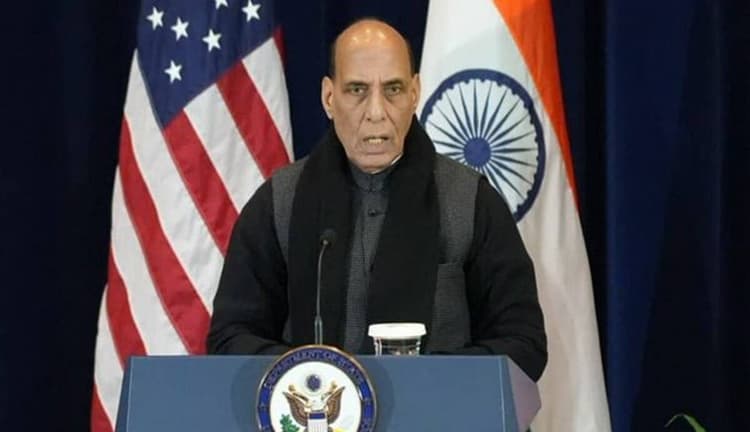 रक्षा मंत्री राजनाथ सिंह ने चीन को दी चेतावनी, भारत को किसी ने छेड़ा तो छोड़ेंगे नहीं