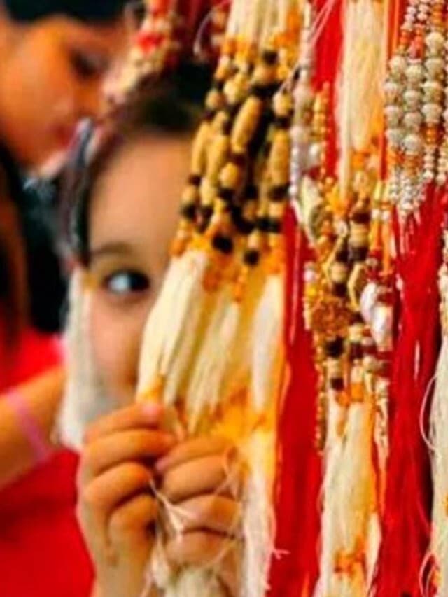 रक्षाबंधन कब है 30 या 31 अगस्त, इस दिन रहेगा भद्रा का साया, जानिए राखी बांधने का शुभ समय