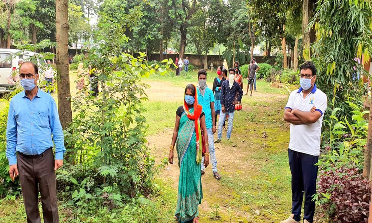 झारखंड में 1284 लोगों ने एक दिन में कोरोना को दी मात, रिकवरी रेट 87 फीसदी से अधिक