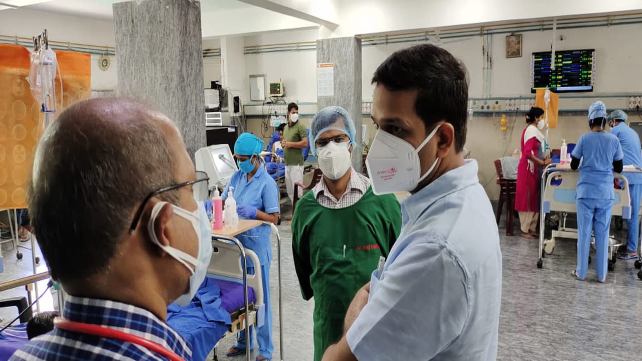 कोरोना की तीसरी लहर की संभावना को देख रांची जिला प्रशासन हुआ सतर्क, सदर अस्पताल में बनेगा चाइल्ड डेडिकेटेड कोविड वार्ड कोरोना की तीसरी लहर की संभावना को देख रांची जिला प्रशासन हुआ सतर्क, सदर अस्पताल में बनेगा चाइल्ड डेडिकेटेड कोविड वार्ड