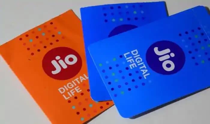 Reliance JIO Offer: 141 रुपये में घर ले जाएं जियो का नया फोन, खूबियां हैं शानदार Reliance JIO Offer: 141 रुपये में घर ले जाएं जियो का नया फोन, खूबियां हैं शानदार