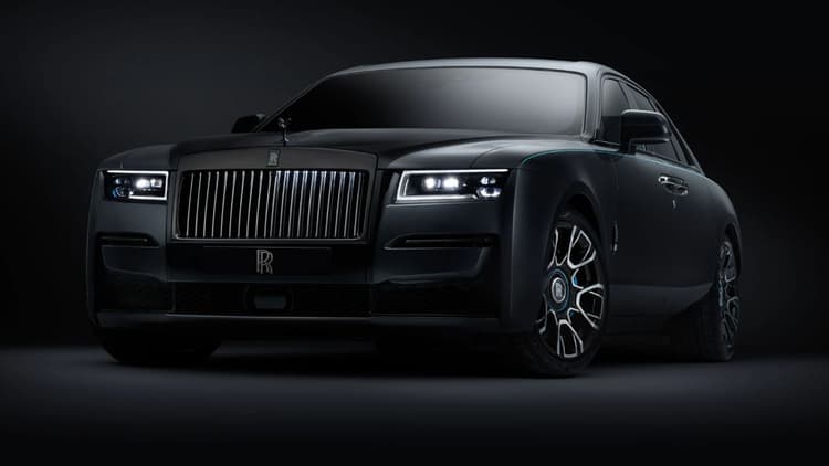 Rolls Royce ने 117 साल के इतिहास में पहली बार हासिल की यह उपलब्धि