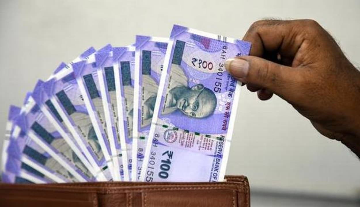 7th pay commission : होली मनाने के लिए 10,000 रुपये का एडवांस दे रही मोदी सरकार, जानिए कैसे मिलेगा फायदा