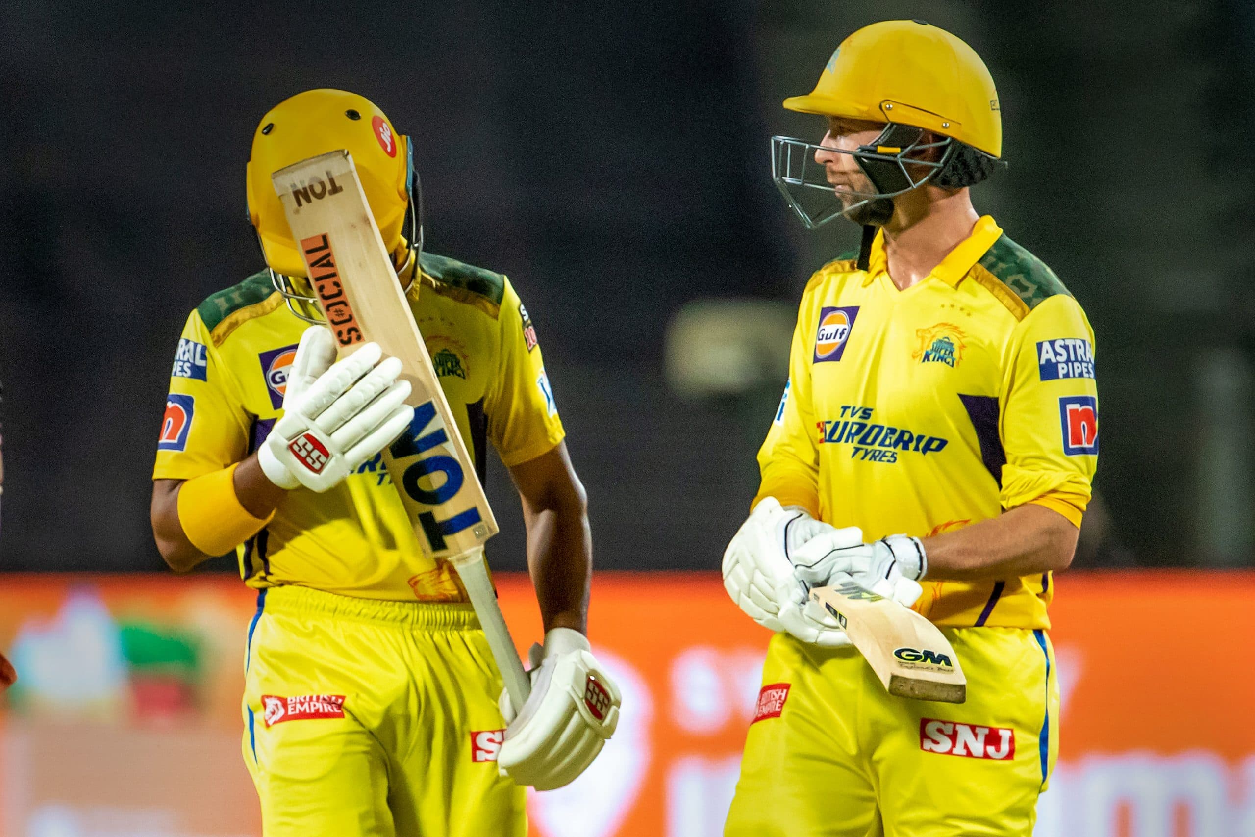 IPL 2022: रुतुराज गायकवाड़ और कॉनवे ने रचा इतिहास, पहले विकेट के लिए साझेदारी का बनाया रिकॉर्ड