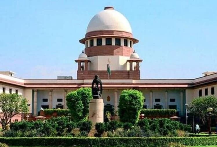 कोरोना पर फेक न्यूज फैलाने वालों के खिलाफ क्रिमिनल केस चले, सुप्रीम कोर्ट का निर्देश