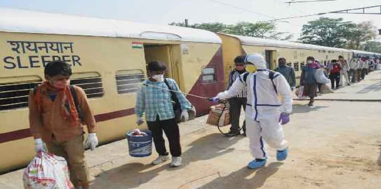 महाराष्ट्र, गुजरात सहित कई राज्यों ने 256 श्रमिक विशेष ट्रेनें की रद्द : रेलवे