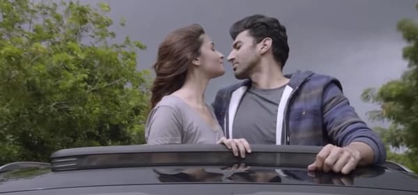 पाकिस्तानी संगीतकार ने लगाया सड़क-2 पर
म्यूजिक चुराने का आरोप, ट्वीट करके कही ये बात