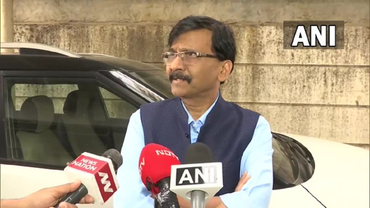 Maharashtra News: SC ने रद्द किया 12 विधायकों का निलंबन, संजय राउत बोले- आत्मनिरीक्षण करे बीजेपी