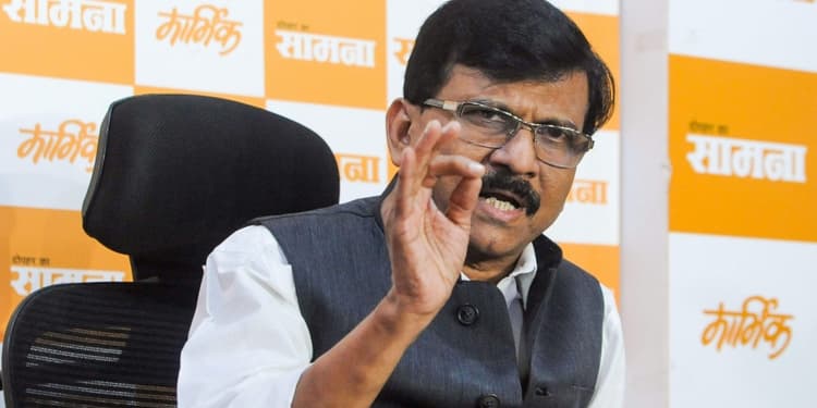 तिरंगे के अपमान का आरोपी तो गिरफ्तार नहीं हुआ, किसानों को सरकार ने जेल में डाल दिया, संजय राउत ने राज्यसभा में की टिप्पणी