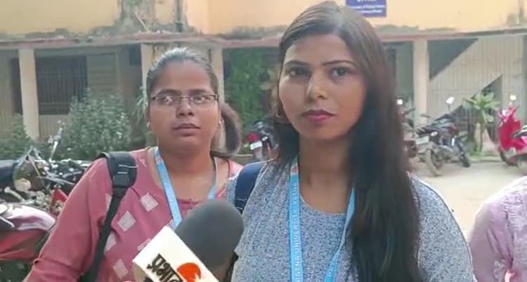 PU Election: दरभंगा हाउस कैंपस के छात्राओं ने कहा इनके लिए है सिर्फ कॉमन रूम ,ये भेद भाव ठीक नहीं