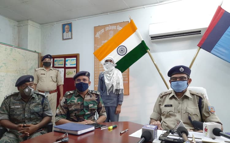 सिमडेगा में सिर मुंडवाने के मामले में पांच गिरफ्तार, गोमांस खाने का था शक