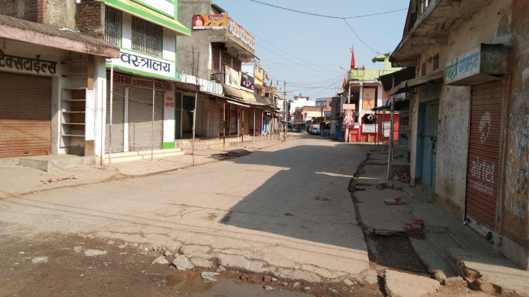 कोरोना ने नहीं, Covid19 से जुड़ी अफवाह ने गुमला में ले ली एक की जान, 5 घायल, 22 गिरफ्तार, दुकानें बंद