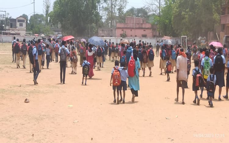 भीषण गर्मी के कारण झारखंड में सभी स्कूल 14 जून तक बंद, आया आदेश