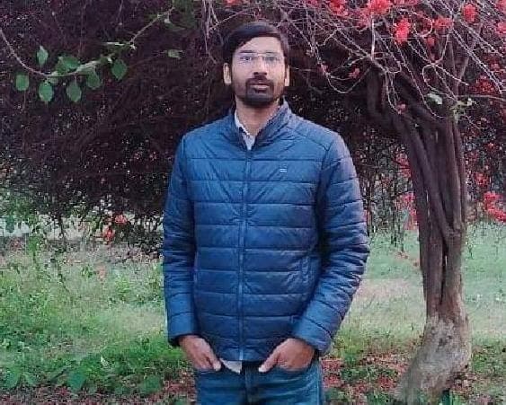 गर्लफ्रेंड की शादी कहीं और होने से दुखी शोध छात्र ने लगाई फांसी, इलाहाबाद विश्वविद्यालय के हॉस्टल की घटना