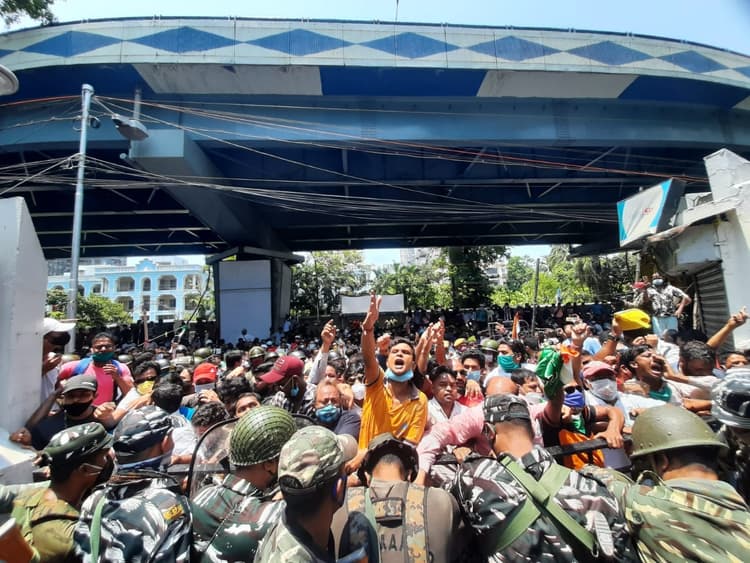 Narada Sting Case: कोलकाता में सीबीआई दफ्तर के बाहर किया था हंगामा, 4 गिरफ्तार