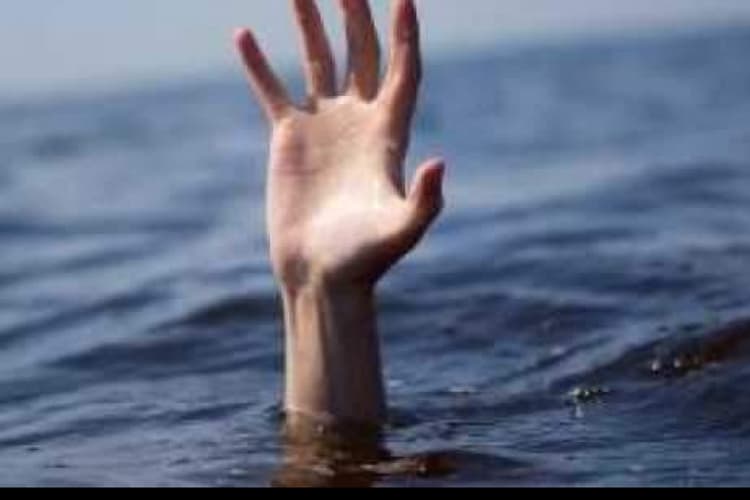 Bihar: जमुई में किऊल नदी की तेज धार में समाया मजदूर, बिजली का गिरा तार निकालने के दौरान हुआ हादसा