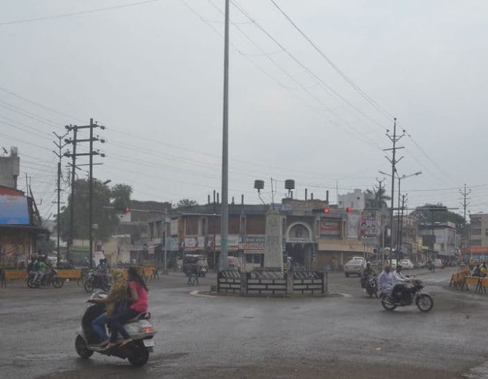 फिर बदला मौसम का मिजाज